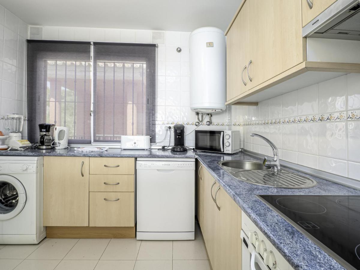 2308- 2Bedrooms Apt With Stunning Sea View-Terrace Манилва Экстерьер фото